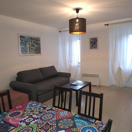 Apartments Knezgrad Laurana Esterno foto