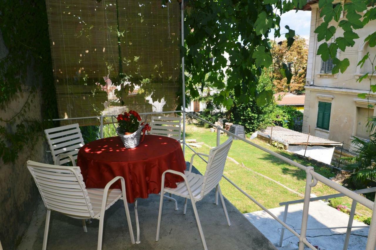 Apartments Knezgrad Laurana Esterno foto